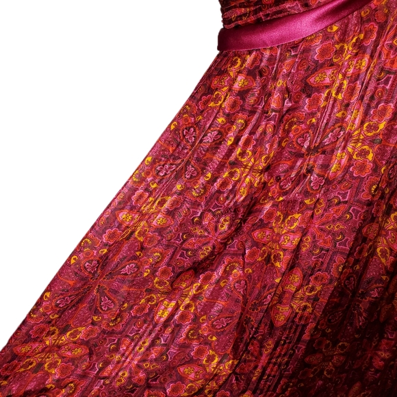 Laundry Silk halter gown - Picture 10 of 12